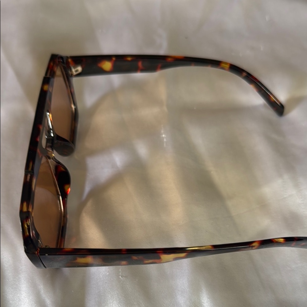 Tortoise Shell Sunglasses - Picture 3 of 5